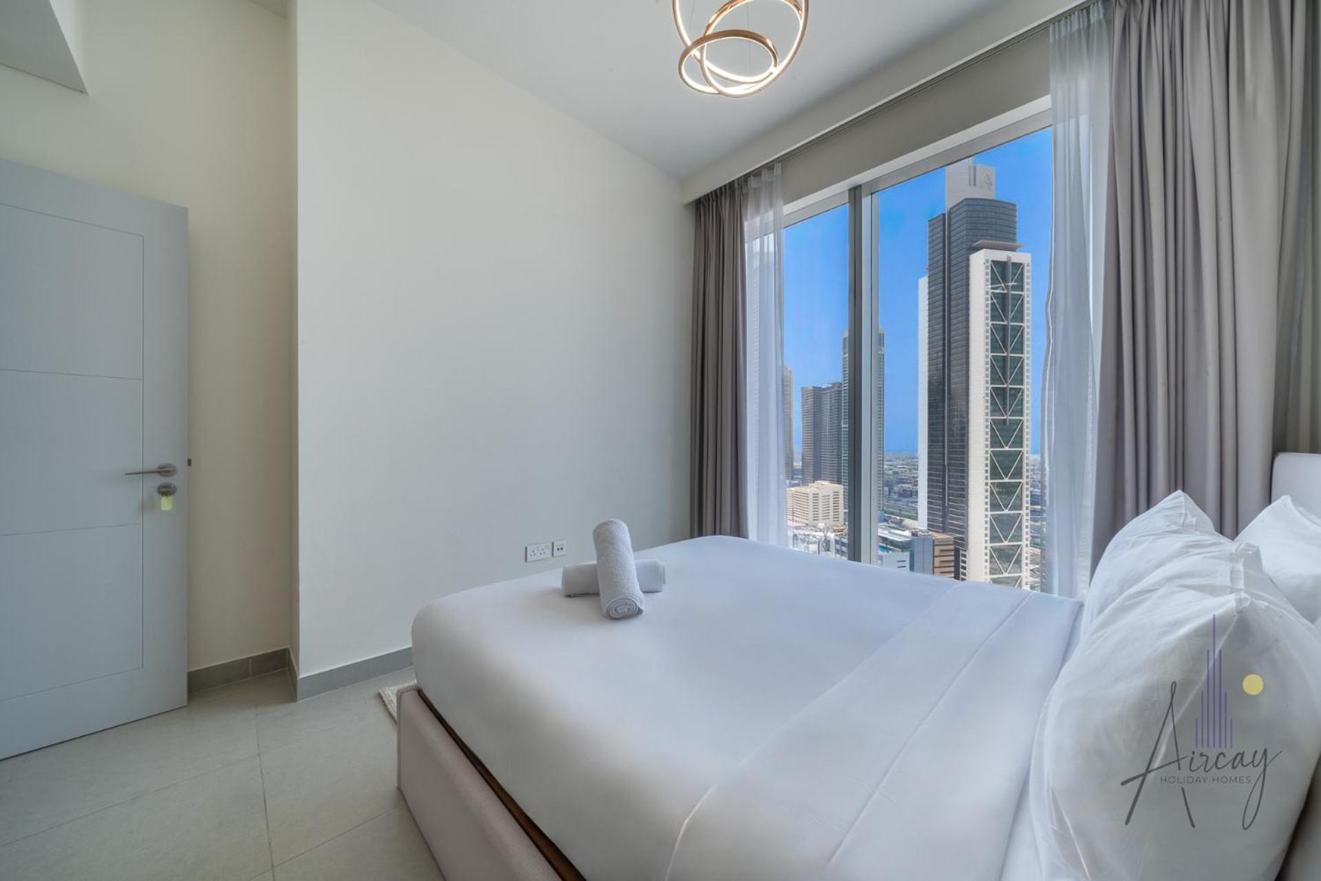 Sky-high Downtown 1br Steps From Burj Khalifa Dubai