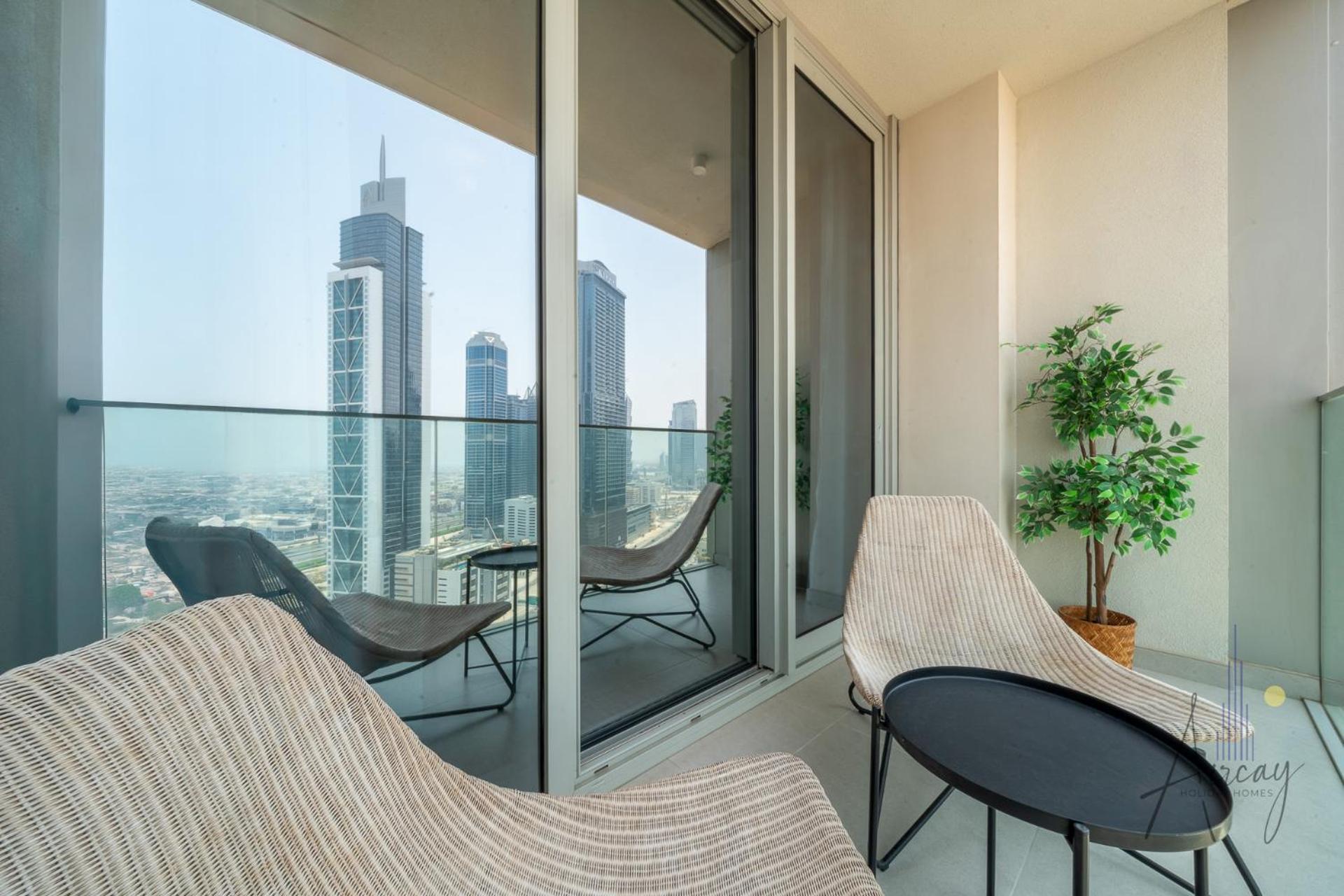Apartment Sky-high Downtown 1br Steps From Burj Khalifa Dubai